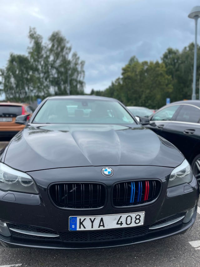 BMW 523i 2011