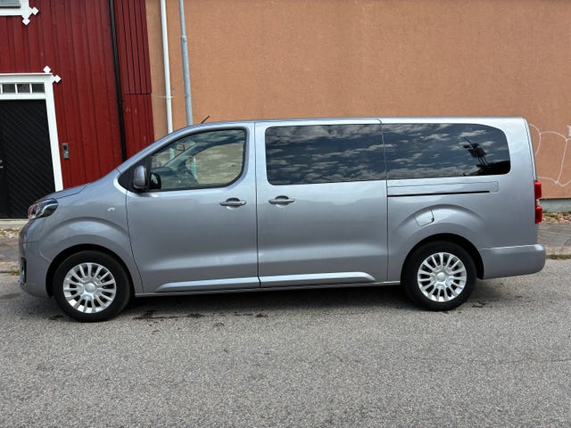 Toyota Proace Verso 2023