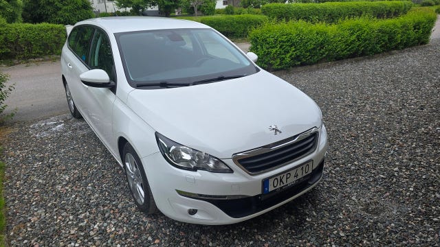 Peugeot 308 SW 2016