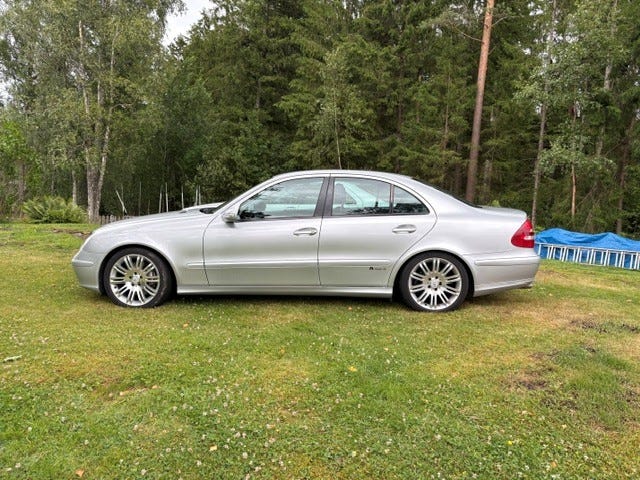 Mercedes-Benz E200 2006