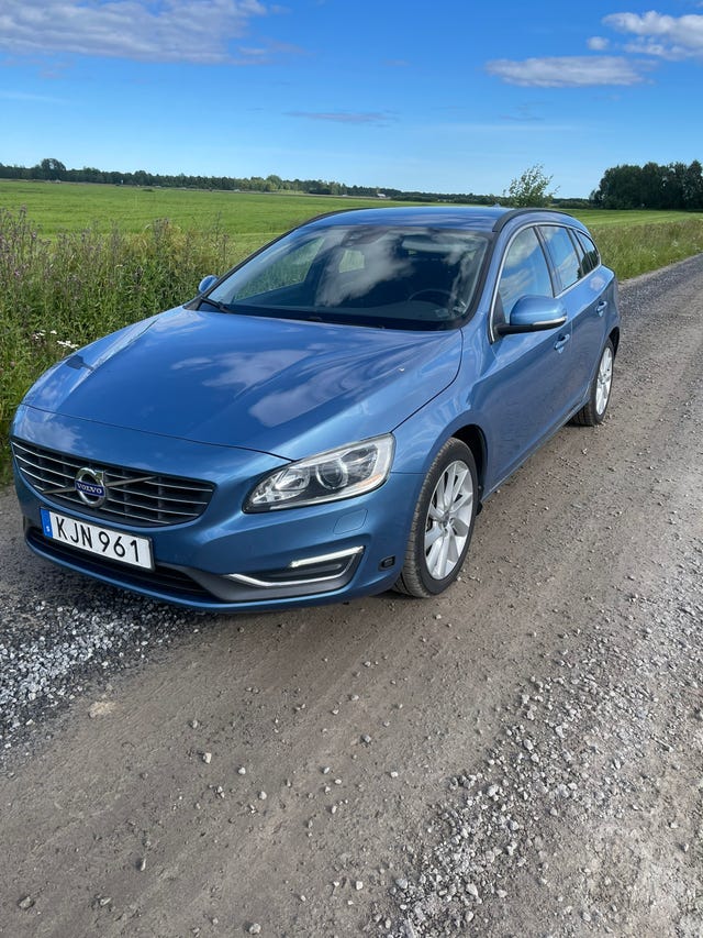 Volvo V60 2015 – bild 2