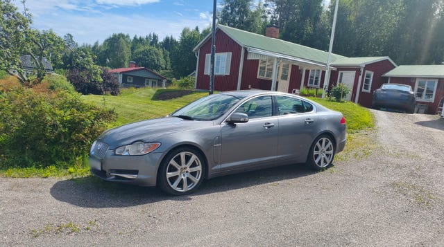 Jaguar XF 2009