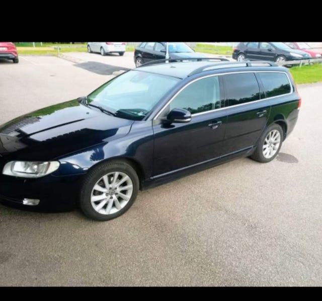 Volvo V70 2016