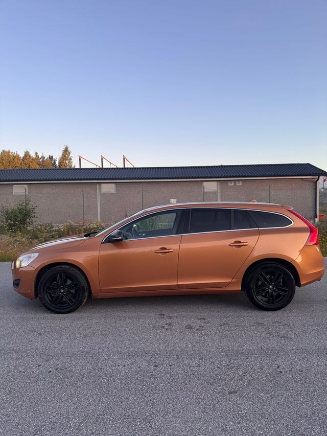 Volvo V60 2013