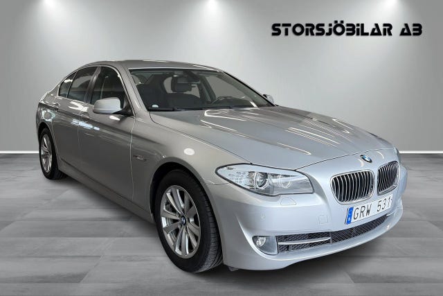 BMW 523i 2011