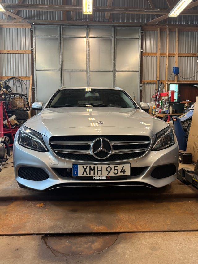Mercedes-Benz C 180 2015