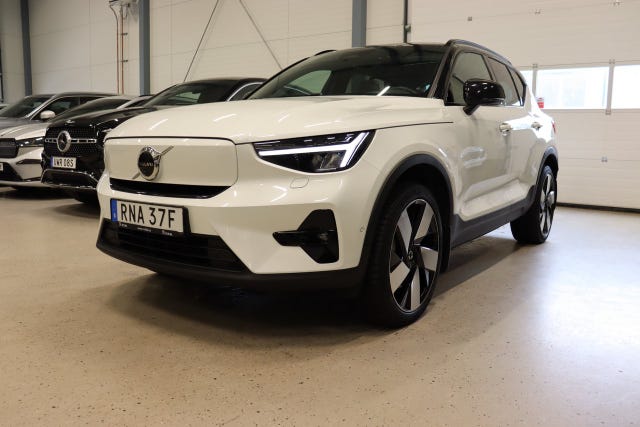 Volvo XC40 2023