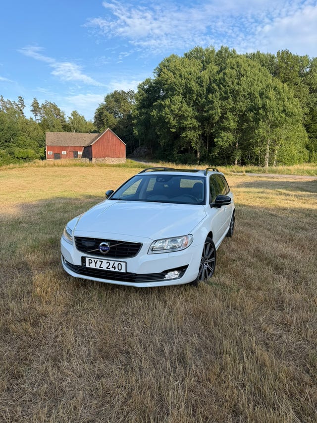 Volvo V70 2016