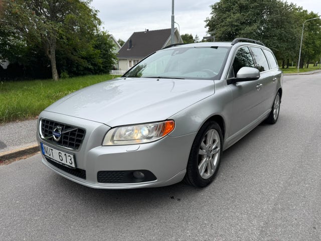 Volvo V70 2013