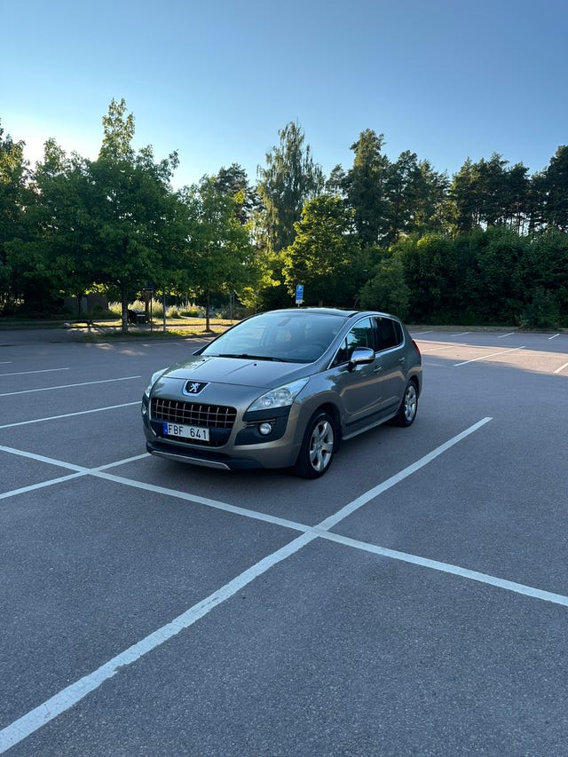 Peugeot 3008 2010