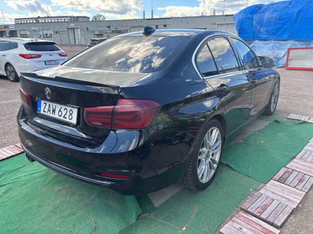 BMW 320d 2018 – bild 3