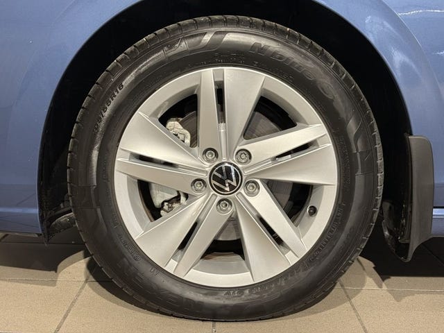 Volkswagen Golf I 2025 – bild 3
