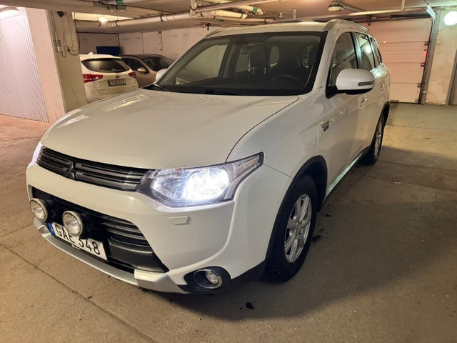 Mitsubishi Outlander 2015