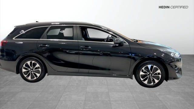 Kia Ceed 2023 – bild 4