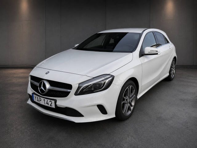 Mercedes-Benz A180 2016