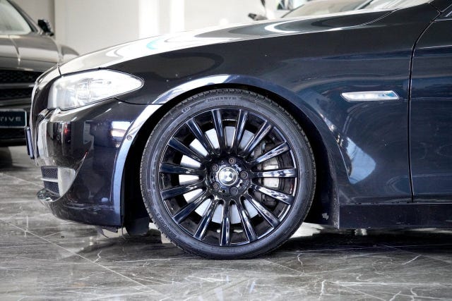 BMW 550i 2011
