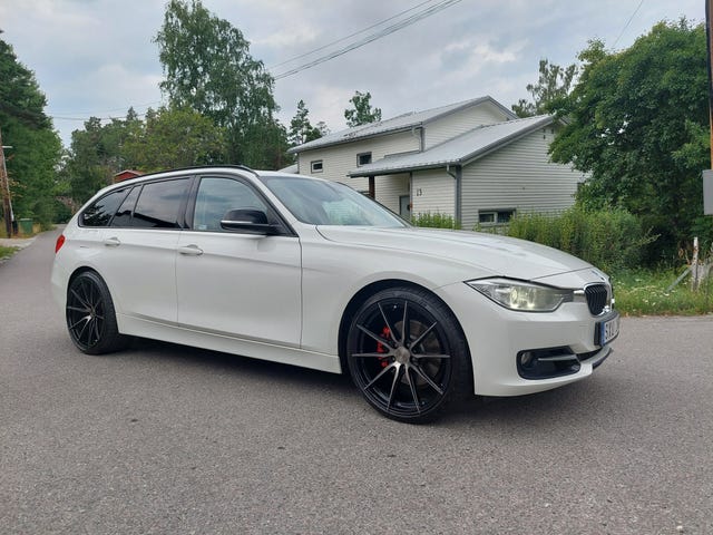 BMW 328i 2014