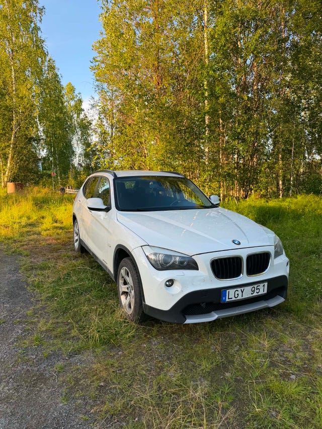 BMW X1 2011