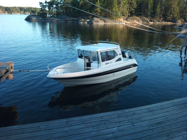 Bella 572 C med Mercury Optimax 90 hk – 2007