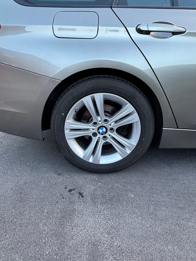 BMW 318d 2016 – bild 3