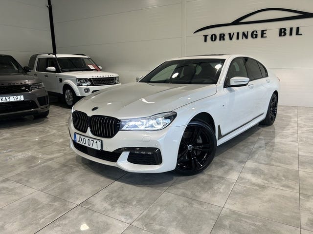 BMW 730 2016