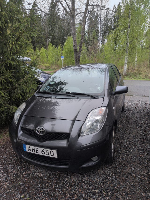 Toyota Yaris 2010