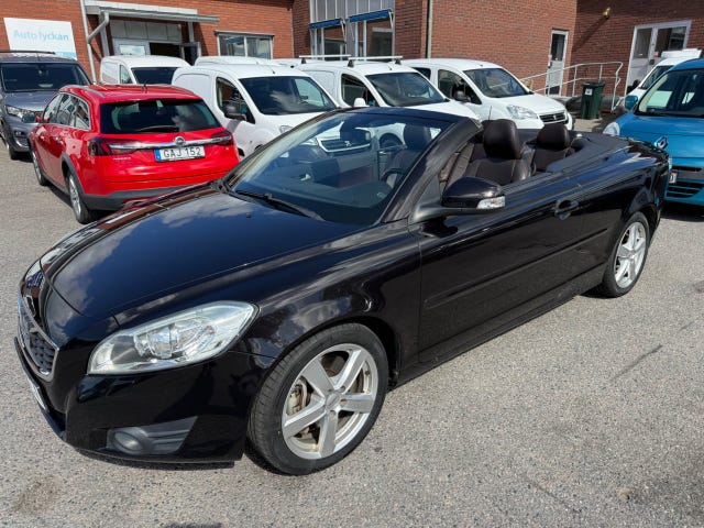 Volvo C70 2011