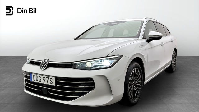 Volkswagen Passat 2025