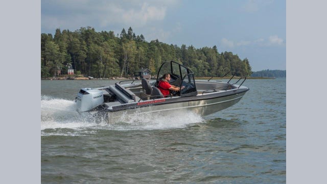 Faster 570 SC 2025 Mercury F100 EFI 2026