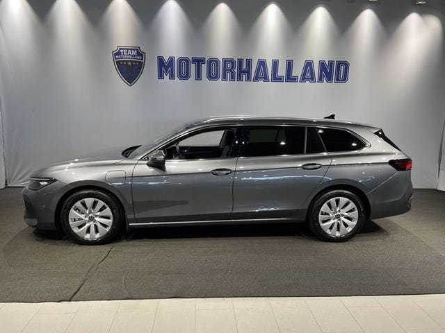 Volkswagen Passat 2025