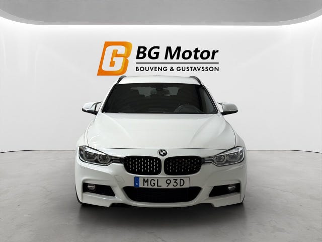 BMW 320 2019 – bild 2