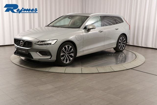 Volvo V60 2024