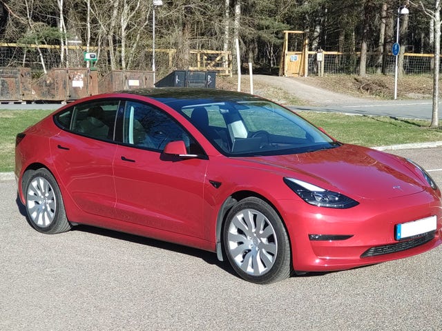 Tesla Model 3 2022