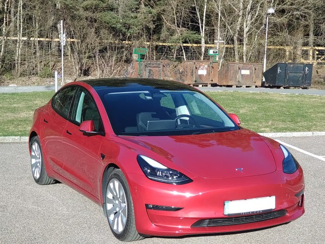 Tesla Model 3 2022