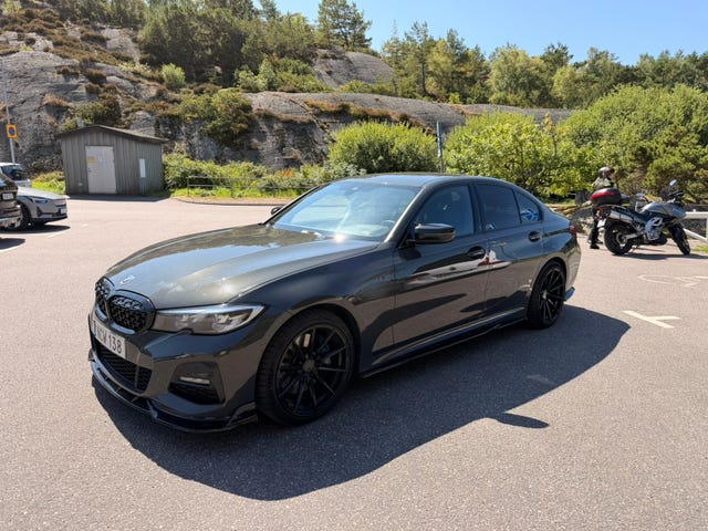 BMW 330i 2021