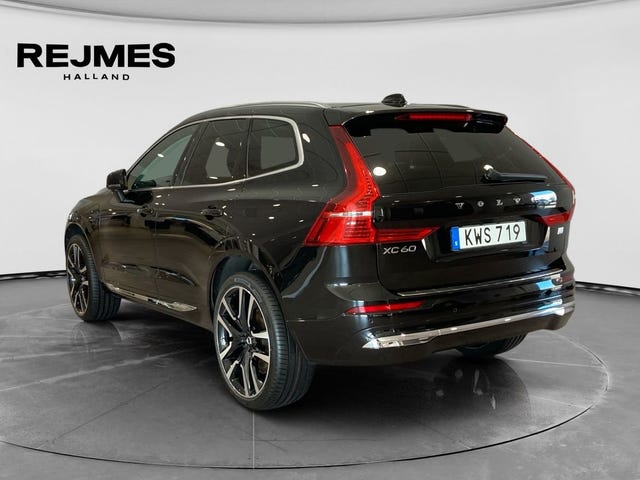Volvo XC60 2023 – bild 2