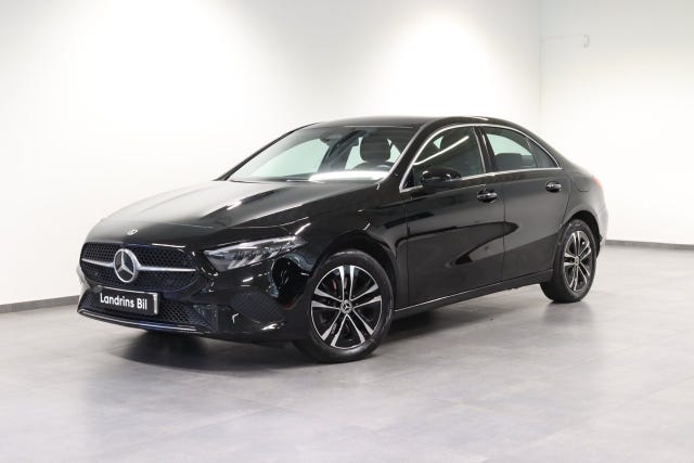 Mercedes-Benz A250 e 2024
