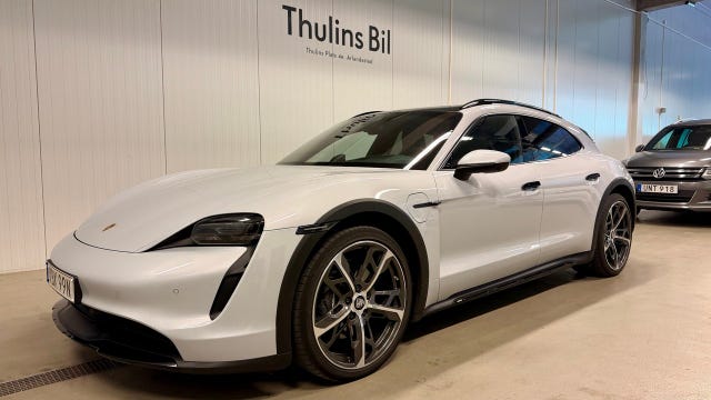 Porsche Taycan 4 2022