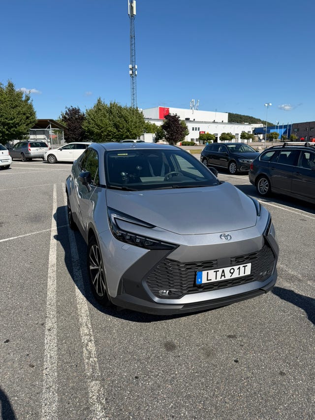 Toyota C-HR 2025