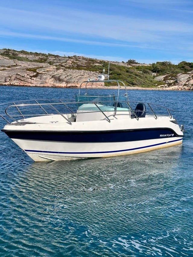Westline 24 Sport -2010 – Välutrustad - Volvo penta V8