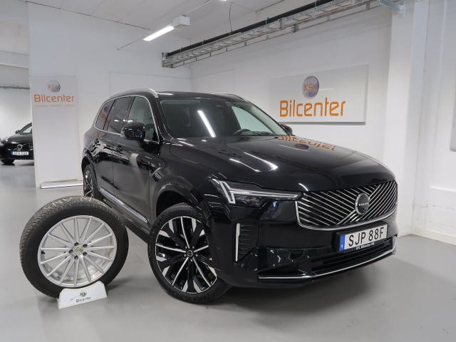 Volvo XC90 2025