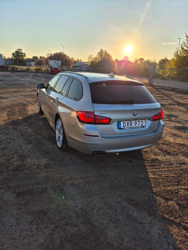 BMW 530d 2015 – bild 2