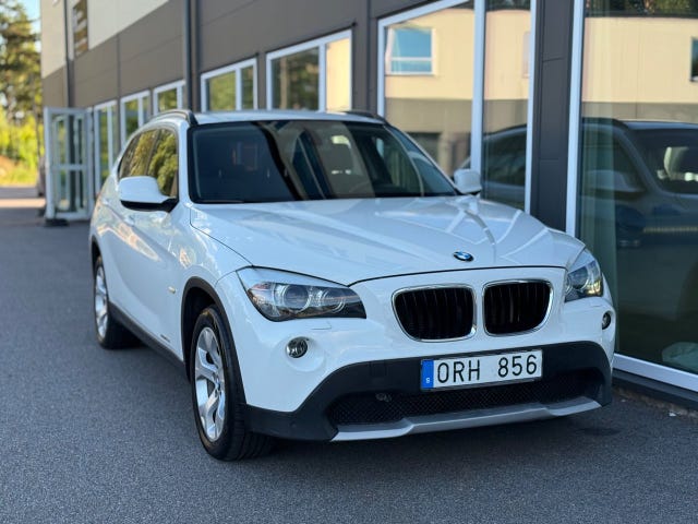 BMW X1 2011