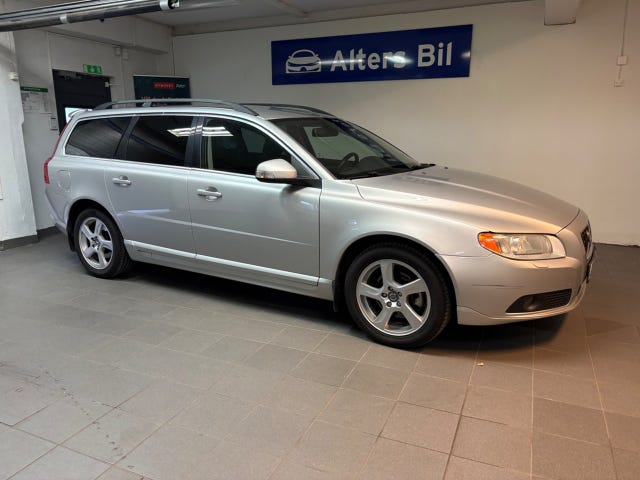 Volvo V70 2011