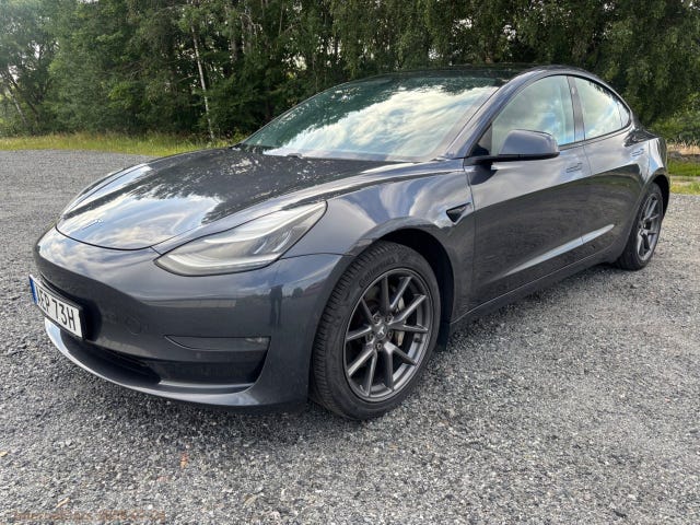 Tesla Model 3 2021