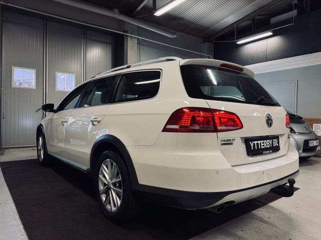 Volkswagen Passat Alltrack 2014 – bild 3