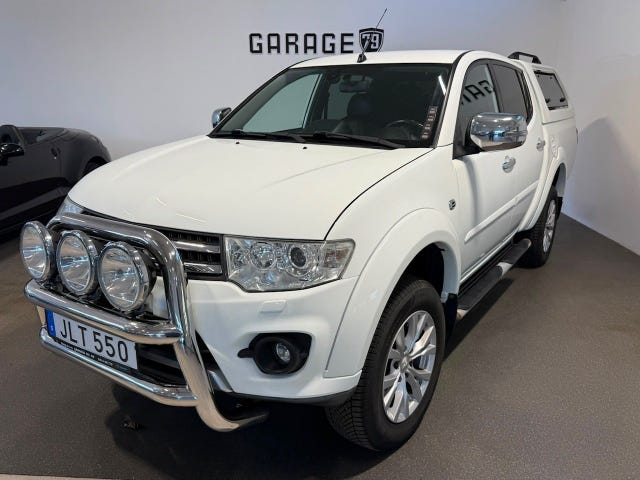 Mitsubishi L200 2015