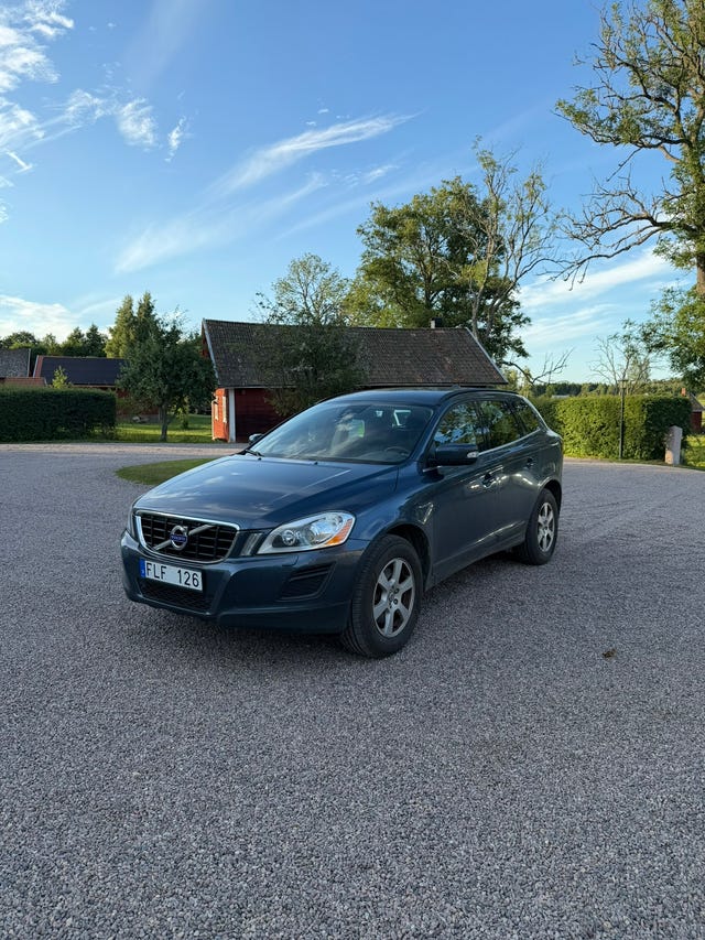 Volvo XC60 2011