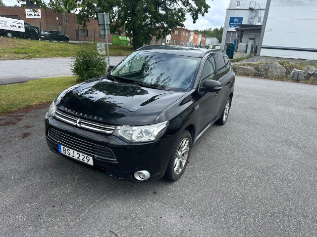 Mitsubishi Outlander 2014