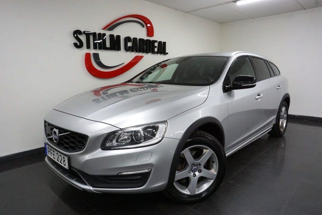 Volvo V60 Cross Country 2017